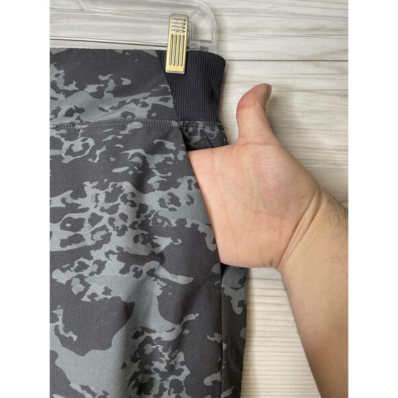 Calvin Klein Performance Pants Womens Small Gray Camo Stretch Joggers - Picture 2 of 10